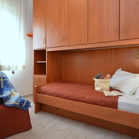 Апартаменти Residenza Alisei Ліньяно-Сабб'ядоро Екстер'єр фото