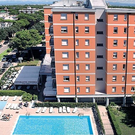 Апартаменти Residenza Alisei Ліньяно-Сабб'ядоро Екстер'єр фото